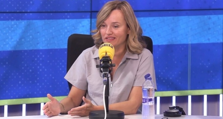 v体育-巴萨vs黄潜在迈阿密踢，西班牙体育部长：希望国内赛事在国内进行