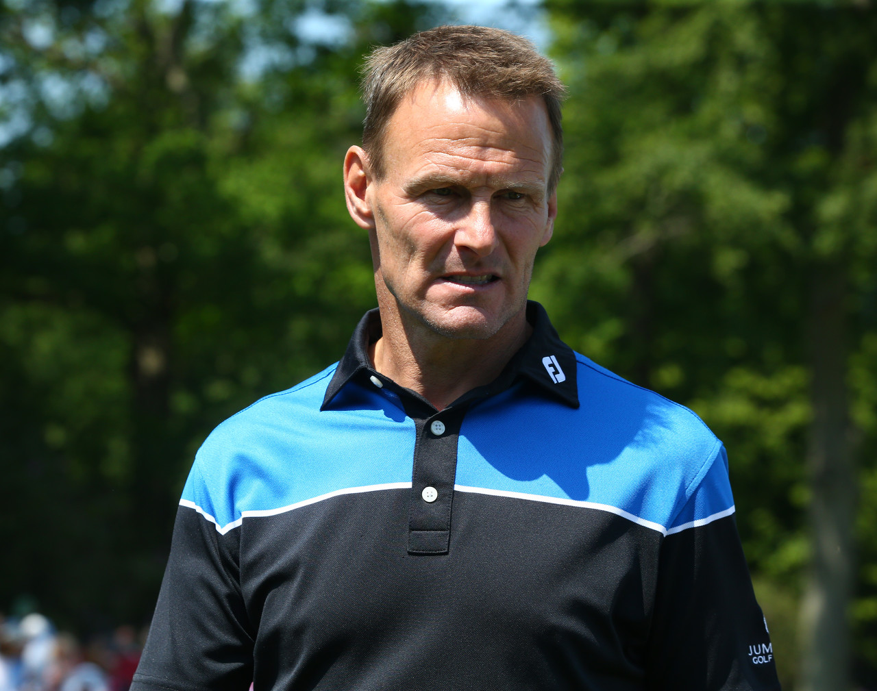 v站-谢林汉姆：努诺故意在公开场合批评球队老板，来推动自己离开森林