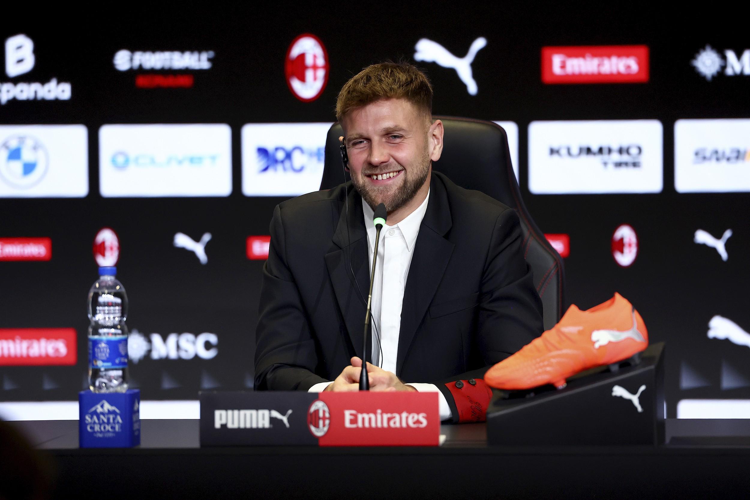 v站体育-夺冠了会不会补颗金牙？菲尔克鲁格：豁牙就是我的一部分