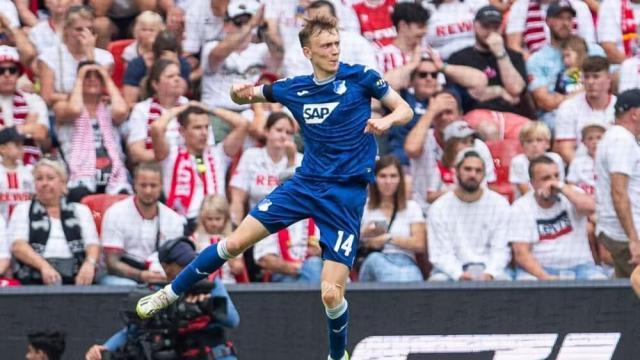 v体育-【观察】马克西米利安·拜尔，德甲新赛季最亮眼新星