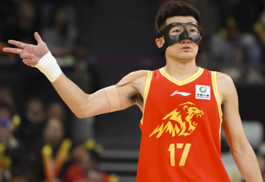 联赛第一！广厦大胜青岛豪取6连胜 孙铭徽9+7卡尔顿25+10