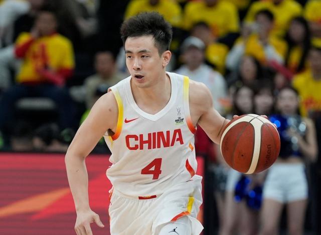 1772068002108094673.jpg v体育-男篮关键战!赵睿赵继伟挑大梁,日本队弃用霍金森