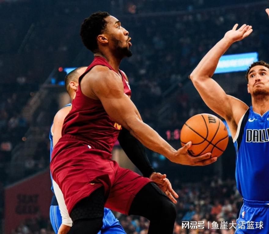 v站体育-骑士大爆冷!哈登13分6失误,状元27+6立大功,米切尔26+11创纪录