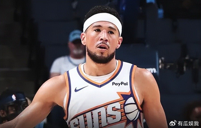 v站-又轰21+6+2！登顶历史第一，杰伦格林再超神下去，火箭就追悔莫及|太阳|布克|德雷蒙德·格林|灰熊|季后赛_新浪体育_新浪新闻